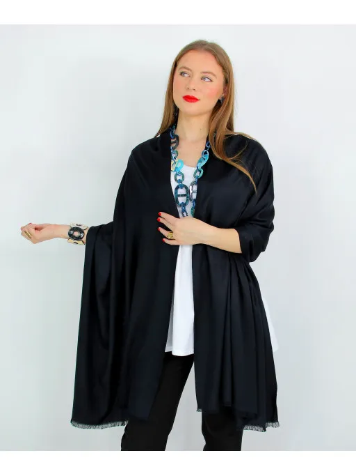 Echarpe légère unie ELIETTE noire