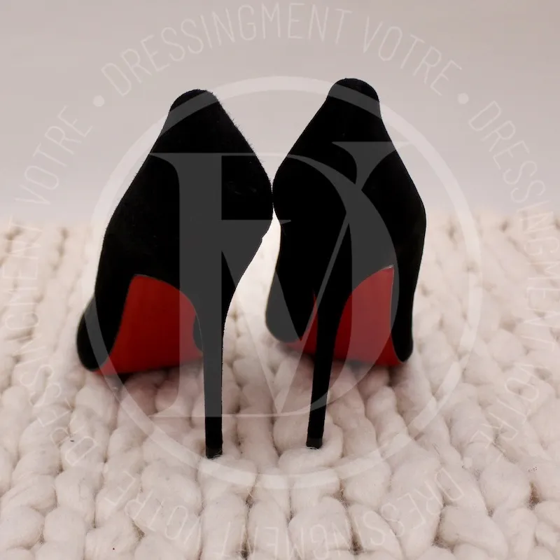 Escarpins en daim noir p.37,5 – Christian Louboutin