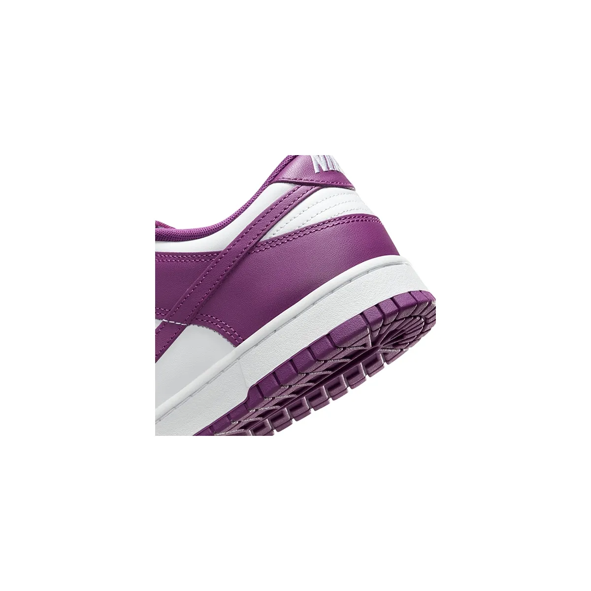 NIKE : WMNS DUNK LOW VIOTECH