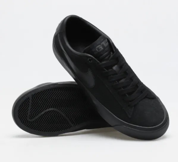 NIKE SB ZOOM BLAZER LOW PRO GT